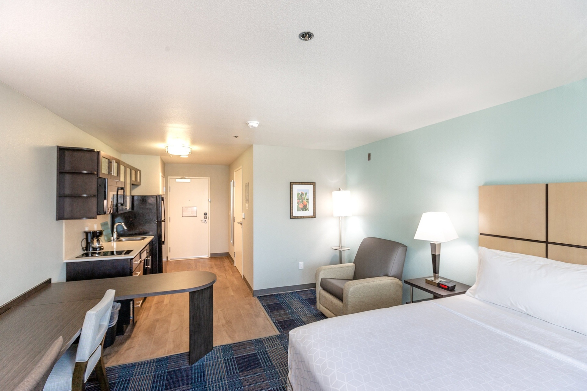 Extended Studio Hotel Ontario
