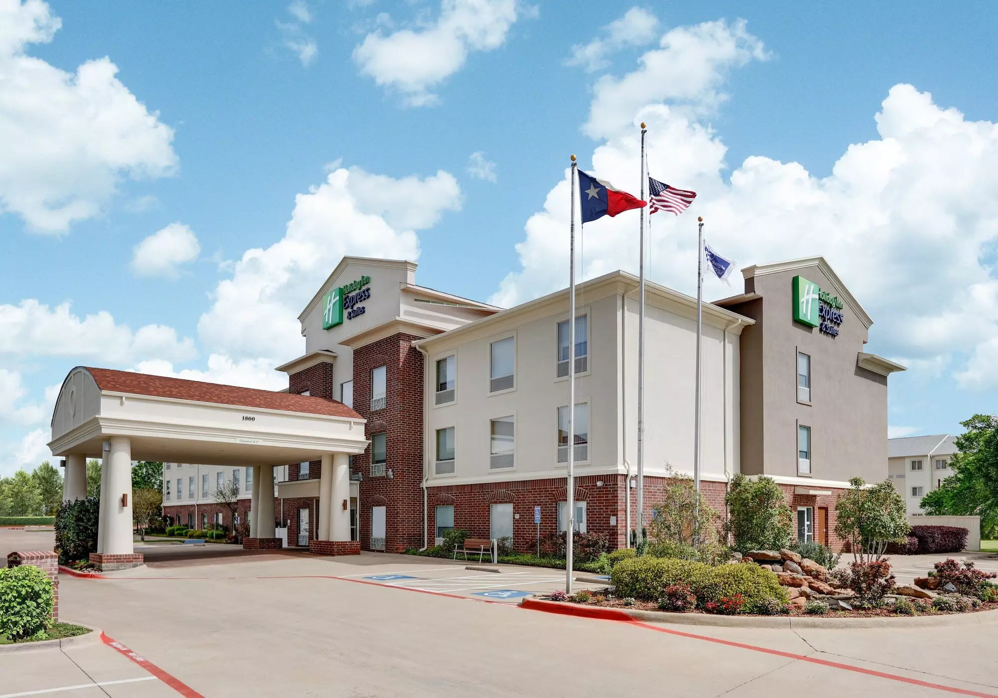 Holiday Inn Express Hotel & Suites Cleburne by IHG - Primary Image
