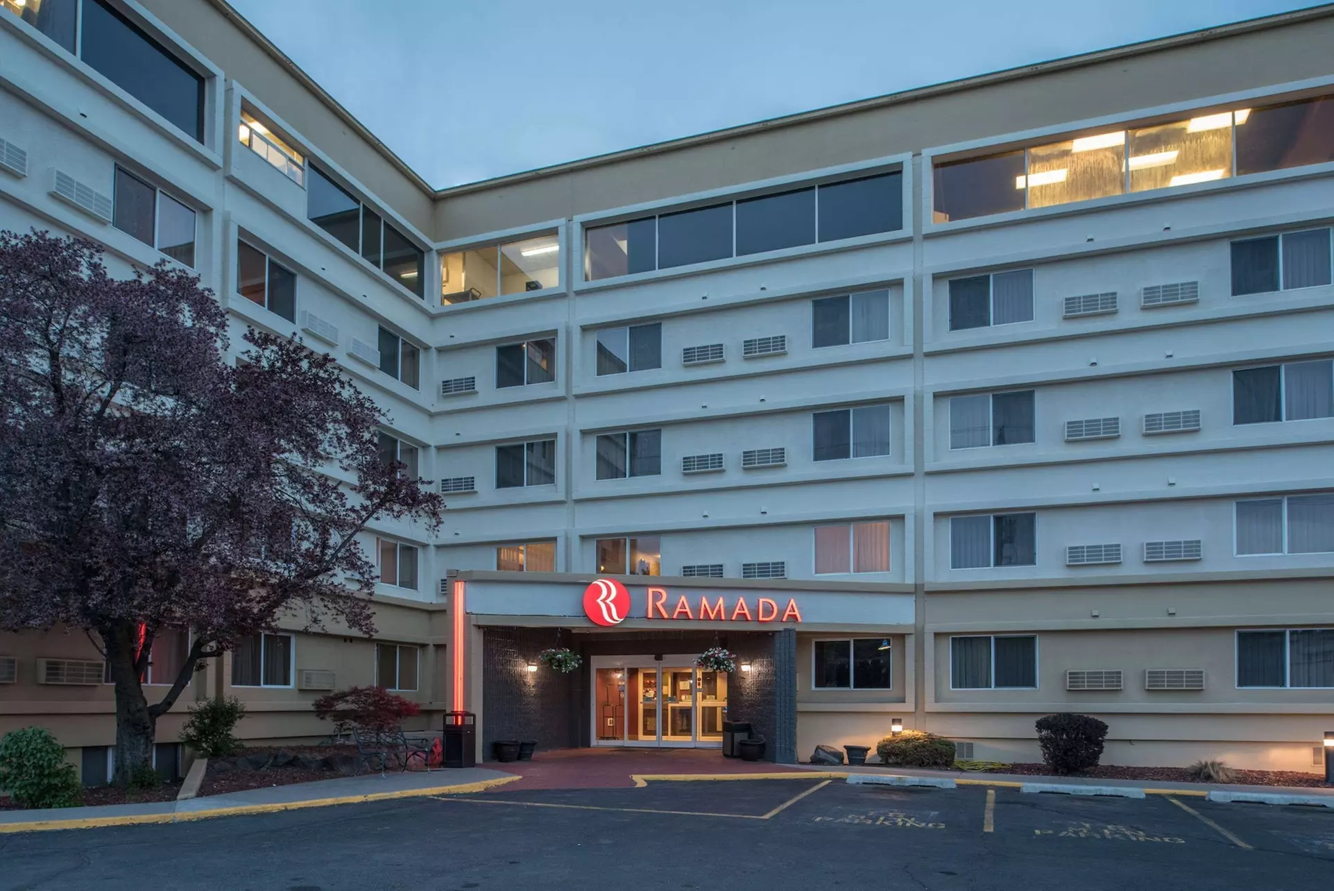 Ramada by Wyndham Downtown Spokane - Primary Image