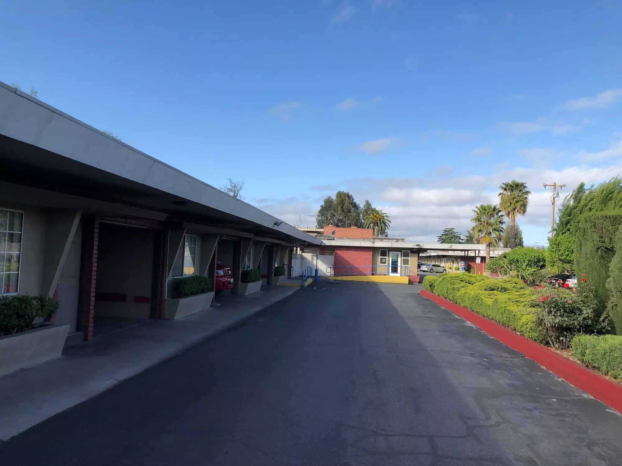 Casa Linda Motel - Second Medium