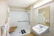 Days Inn & Suites by Wyndham Braunig Lake - Second Medium