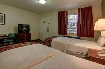 InTown Suites Suwanee - Primary Image