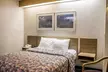 Rodeway Inn Abbotsford - Second Medium