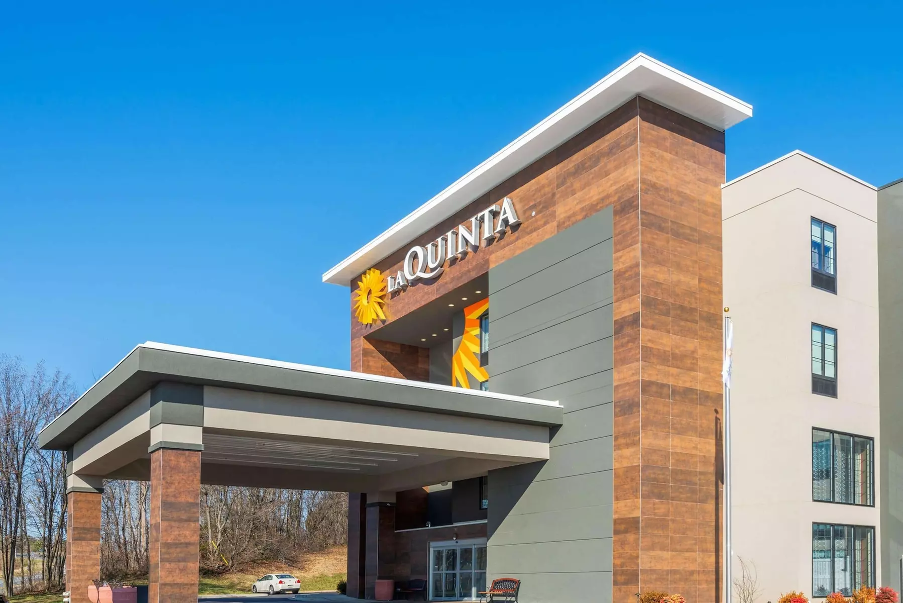 La Quinta Inn & Suites by Wyndham Aberdeen-APG - Primary Image