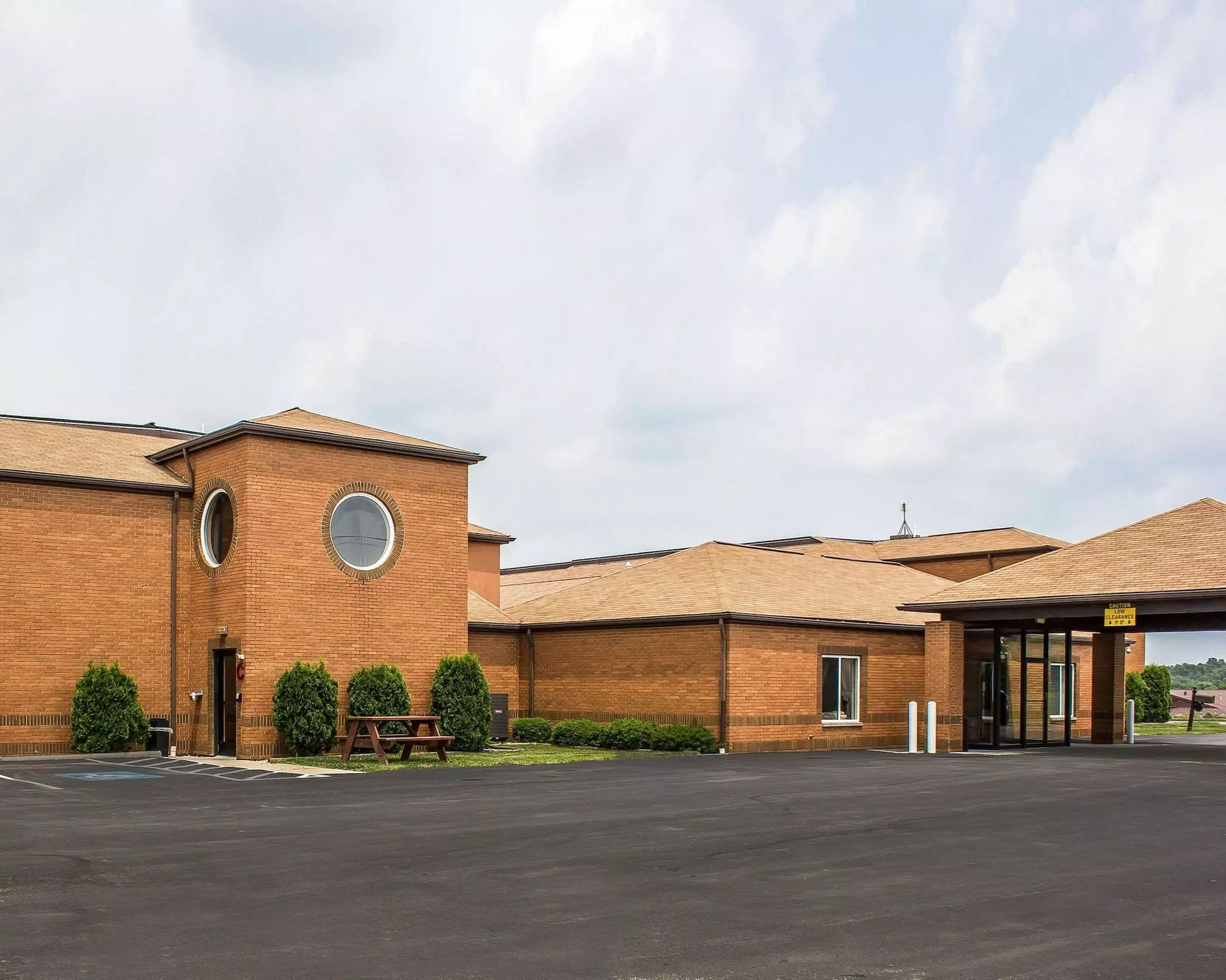 Quality Inn - Primary Image
