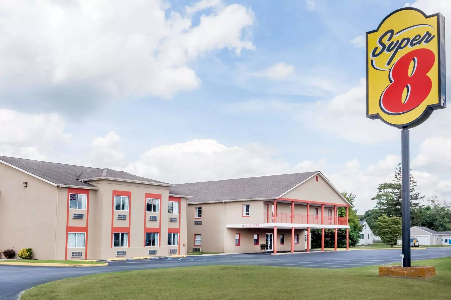 Super 8 by Wyndham Harrington - Primary Image