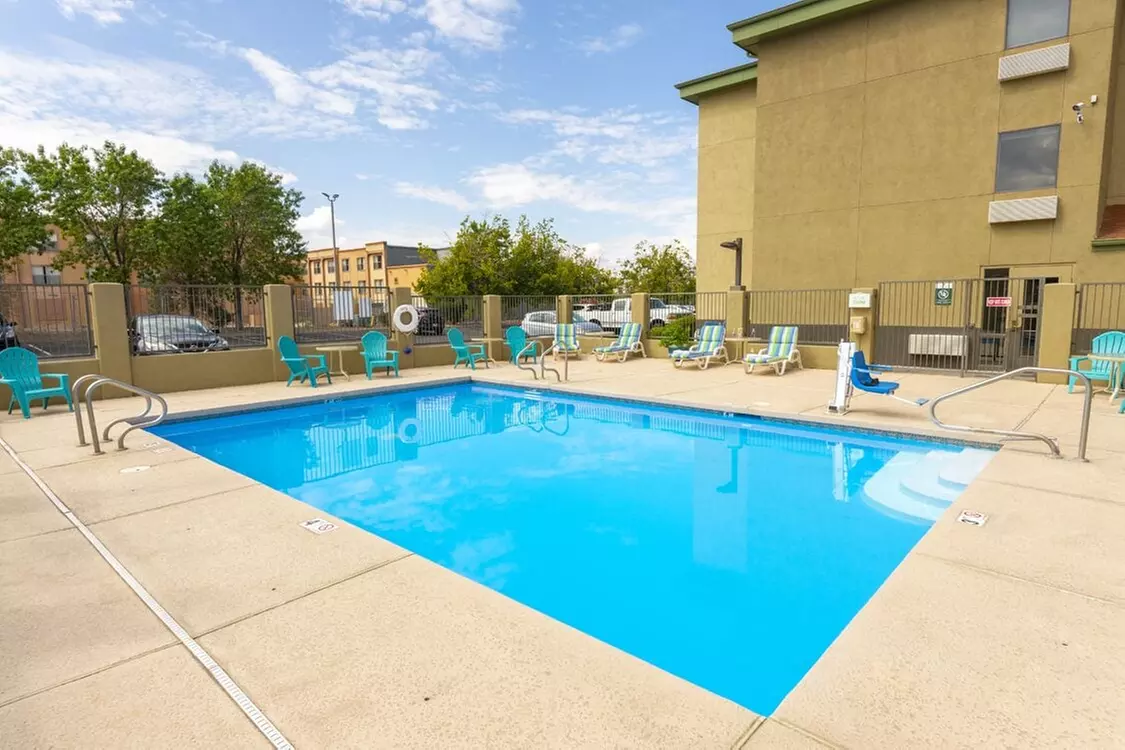 GreenTree Inn Albuquerque - Primary Image