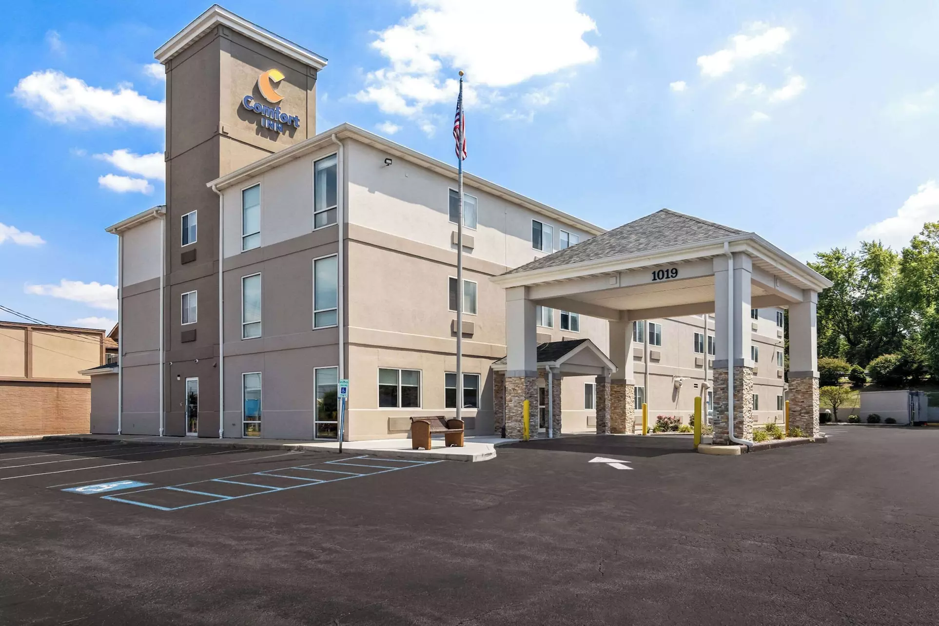 Comfort Inn Schererville - Primary Image
