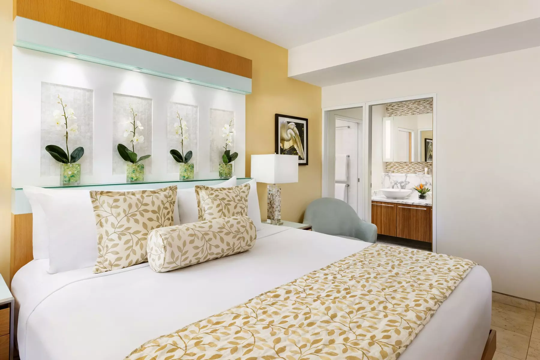 Santa Maria Suites - Primary Image