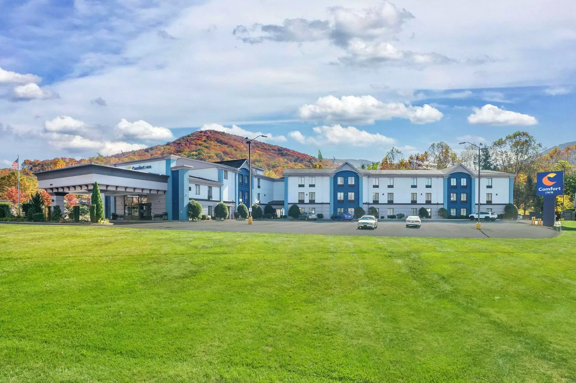 Comfort Inn Asheville East-Blue Ridge Pkwy Access - Primary Image