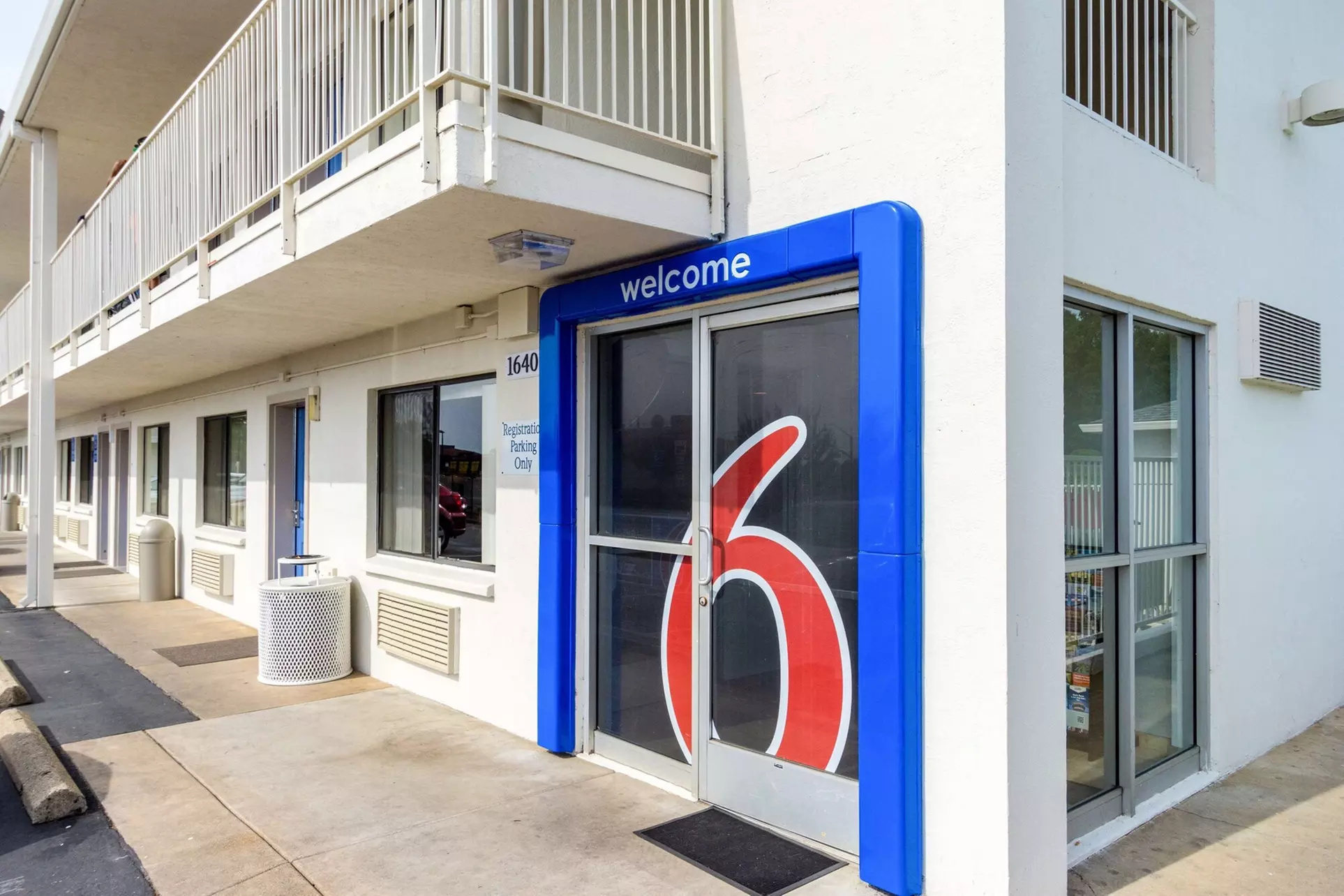 Motel 6 Redding, CA - Central - Primary Image