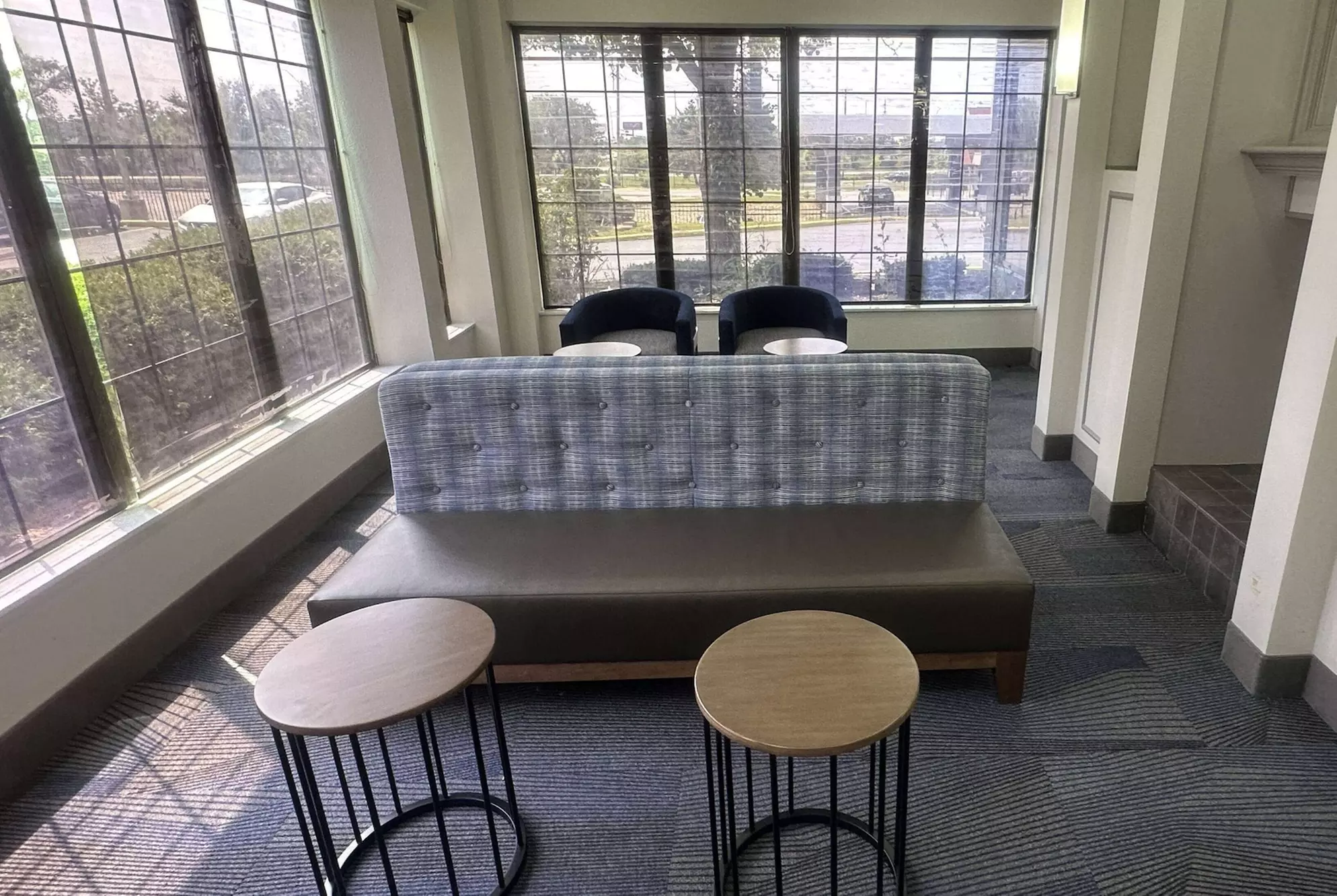 La Quinta Inn & Suites by Wyndham South Holland - Primary Image