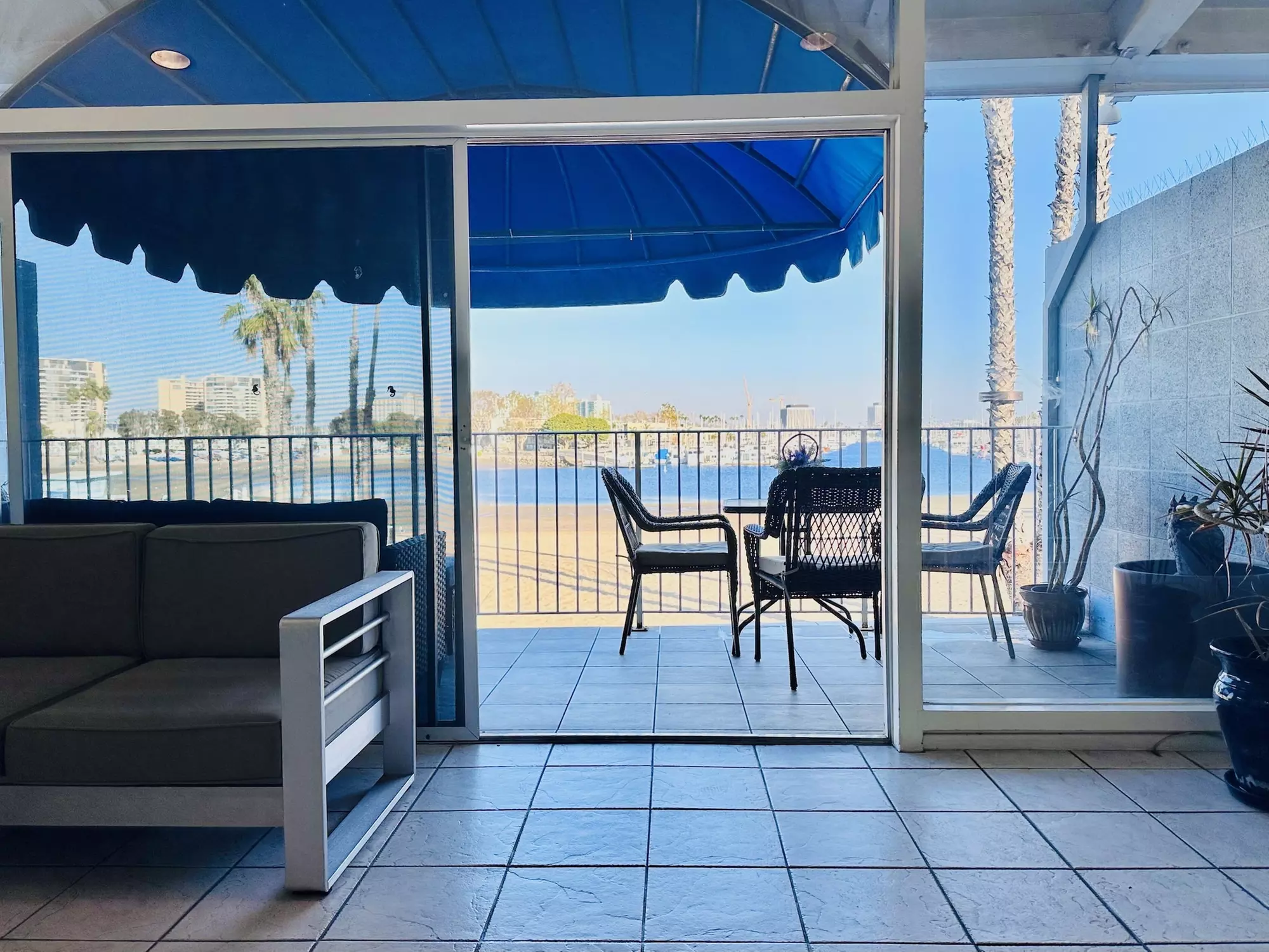 Foghorn Harbor Inn - Primary Image