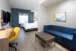 Holiday Inn Express & Suites Lathrop by IHG - Second Medium