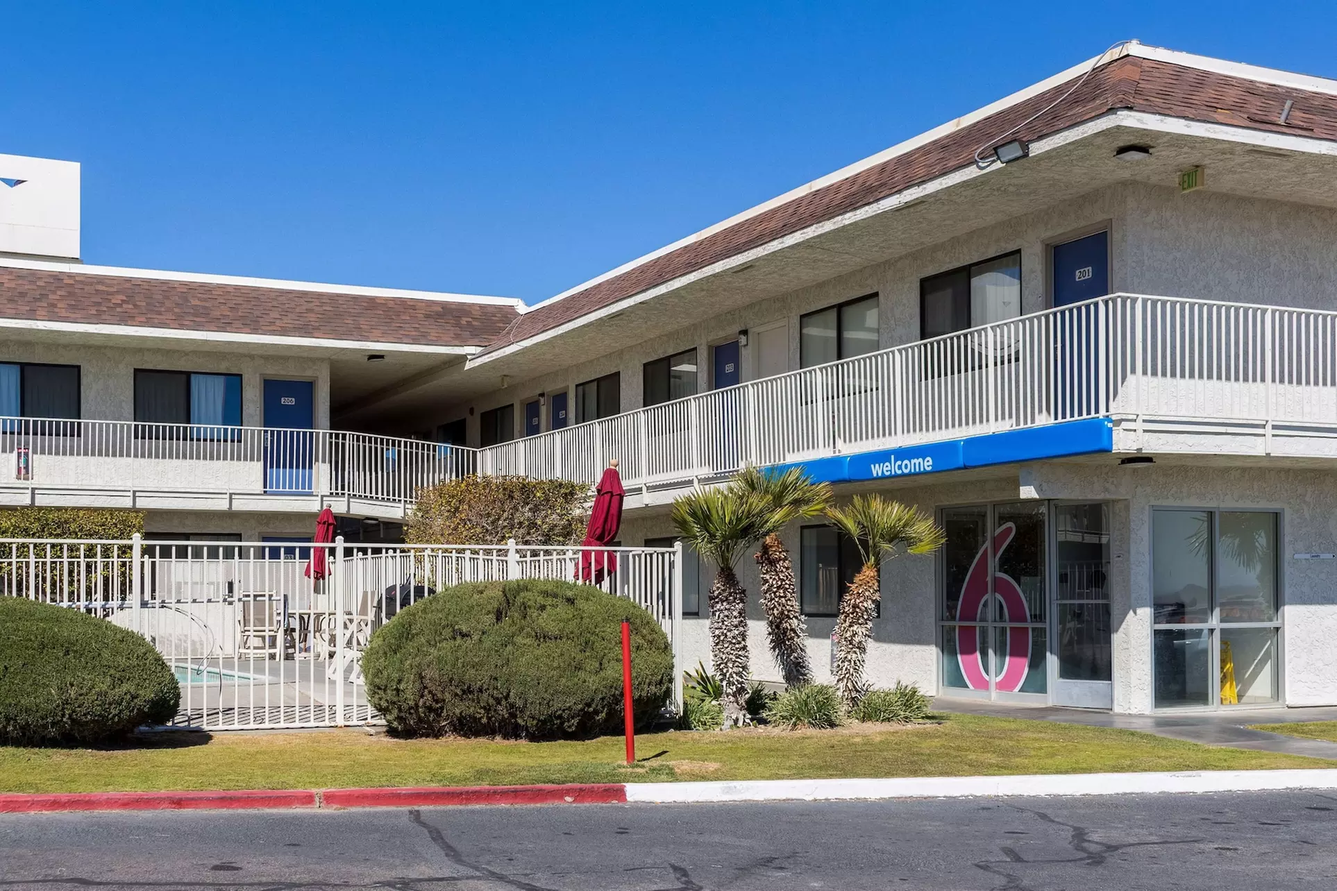Motel 6 Mojave, CA - Primary Image