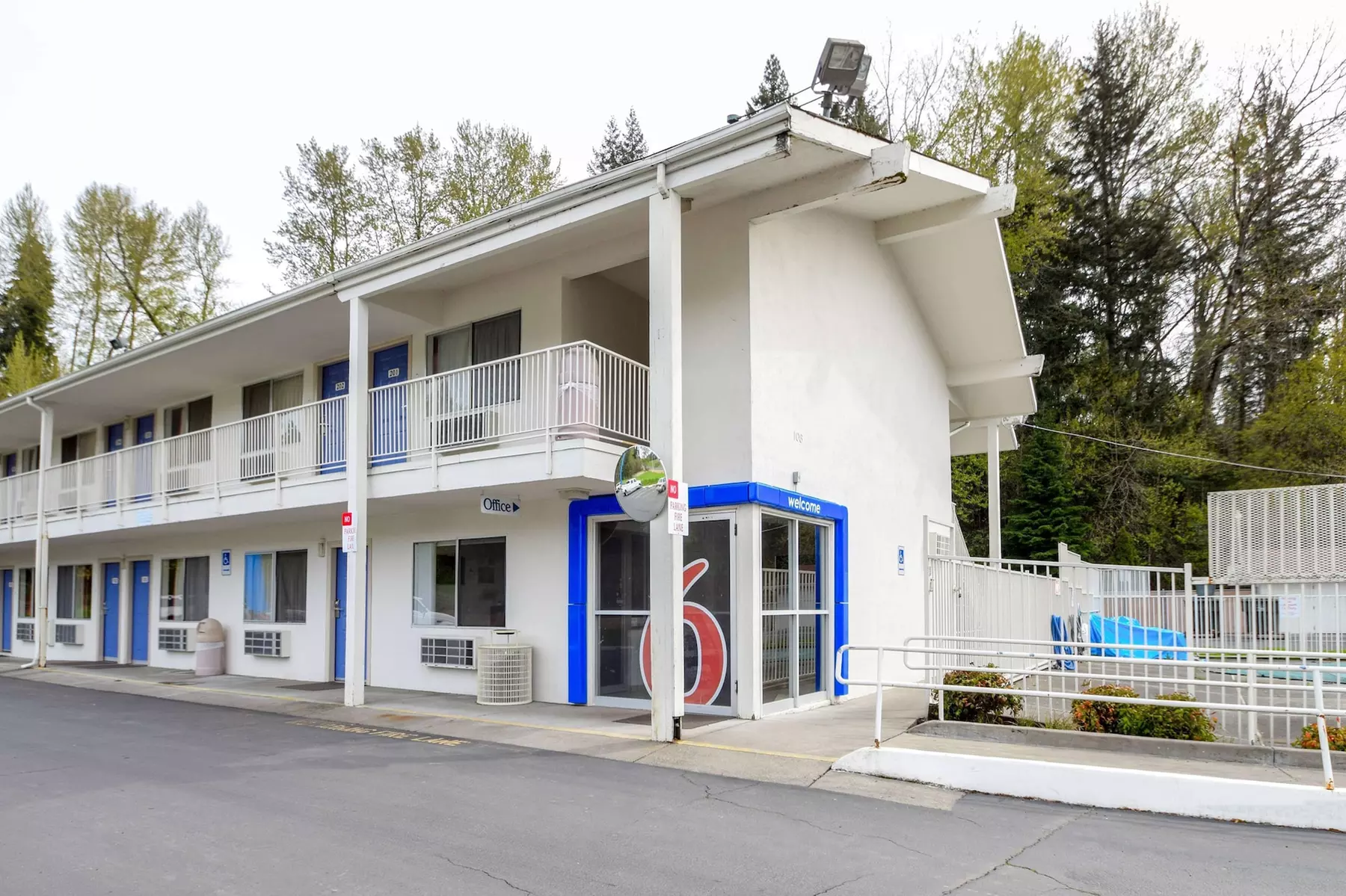 Motel 6 Kelso - Mt. St. Helens - Primary Image