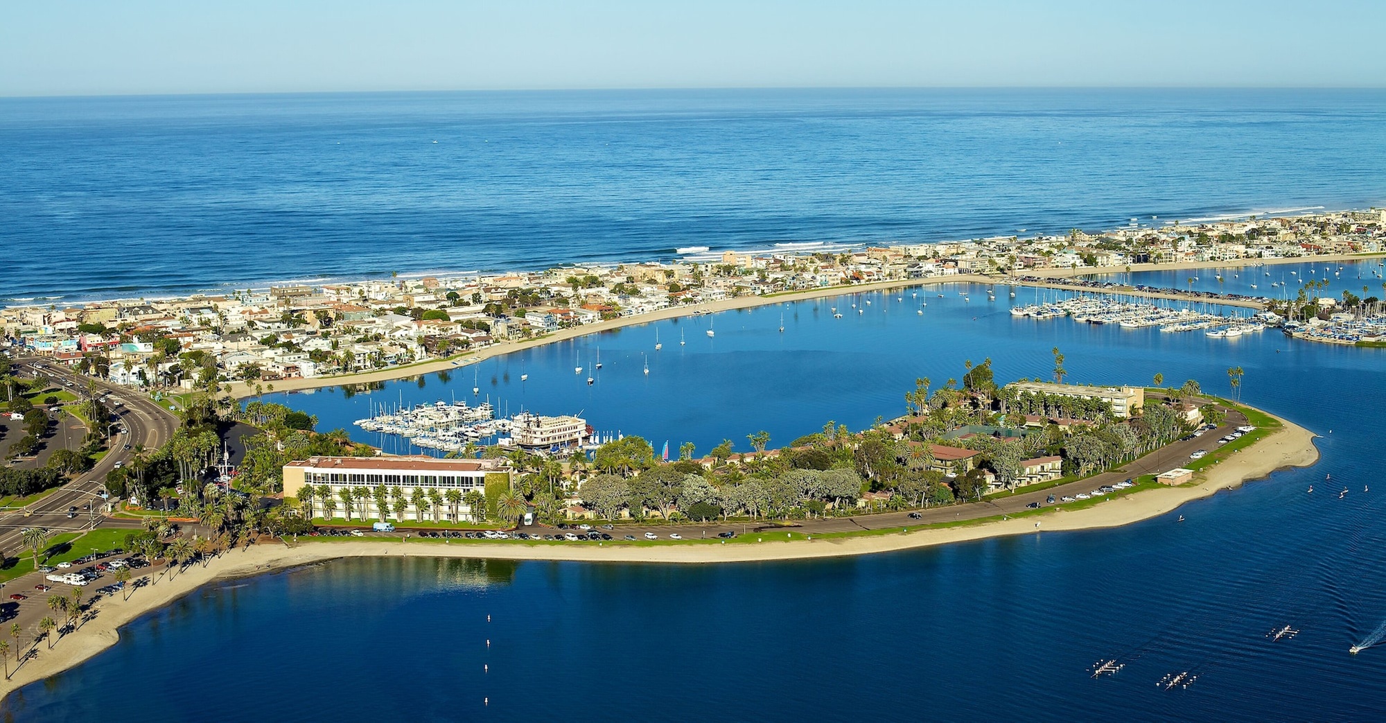 Bahia Resort Hotel
