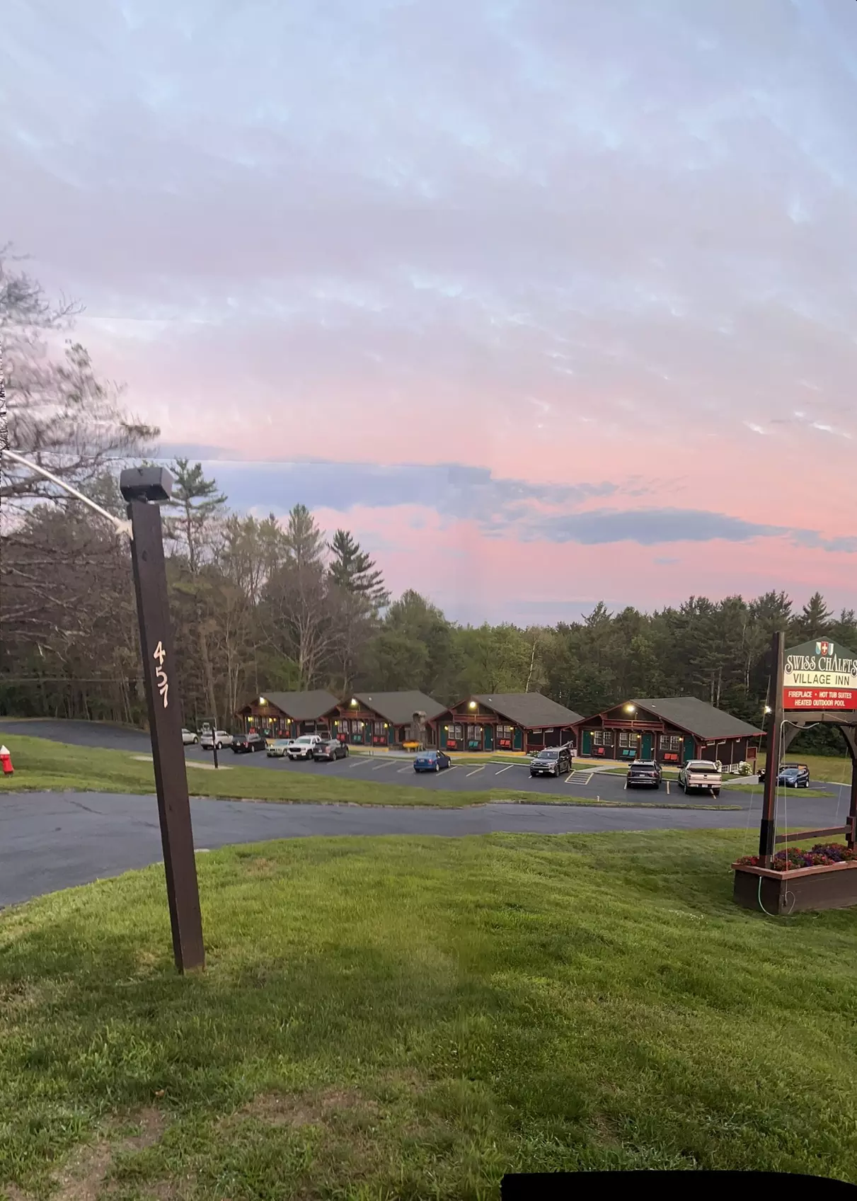 Swiss Chalets Village Inn - Primary Image
