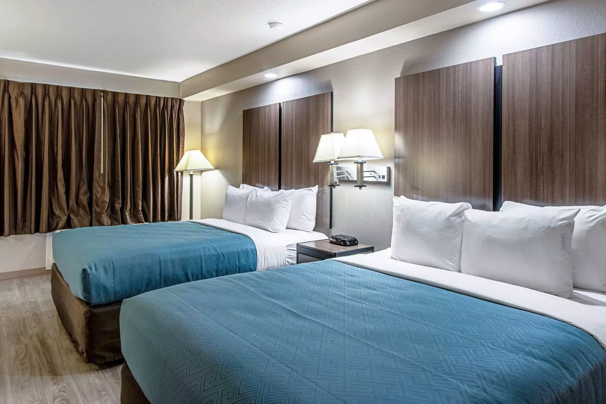 Econo Lodge Kingsville - Primary Image