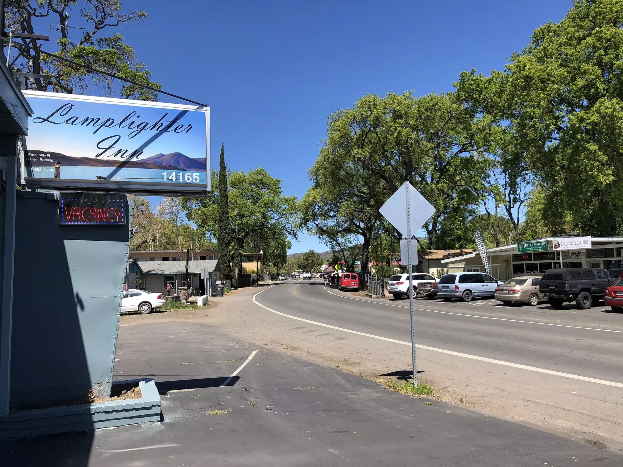 Lamplighter Motel - Primary Image