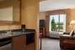 Hampton Inn & Suites by Hilton Langley-Surrey - Second Medium