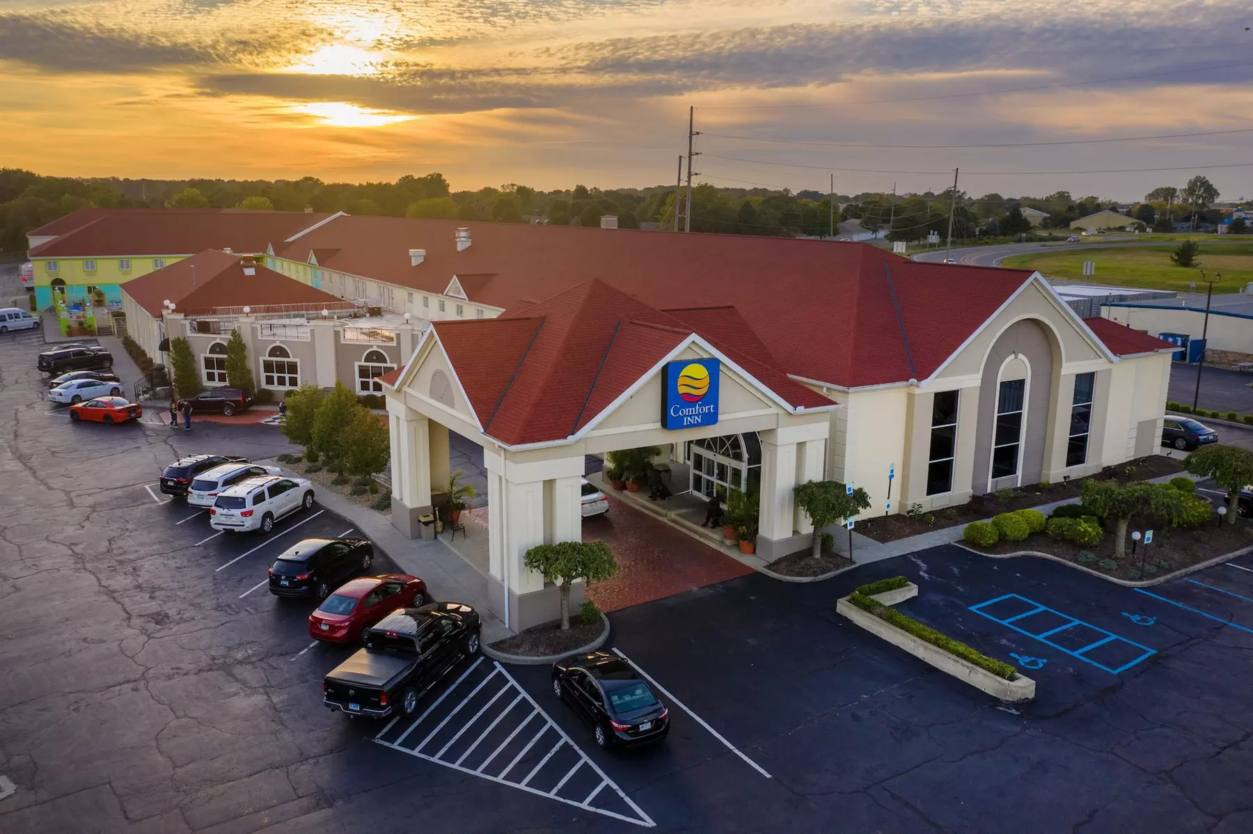 Comfort Inn Sandusky - Primary Image