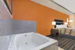 Days Inn by Wyndham Dilley - Second Medium