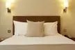 The Met Hotel - Second Medium