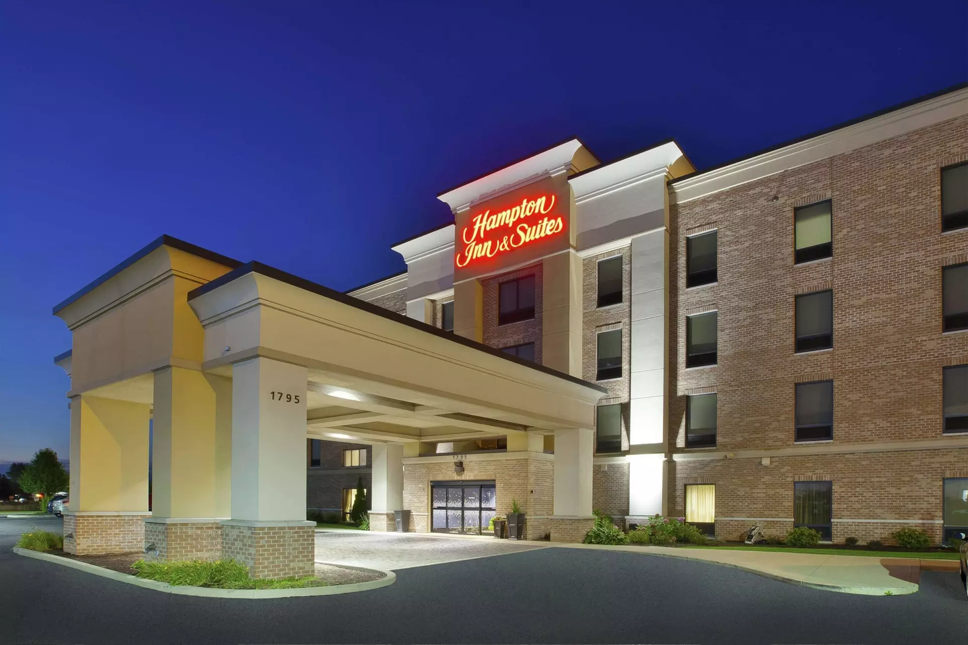 Hampton Inn & Suites Elyria - Primary Image