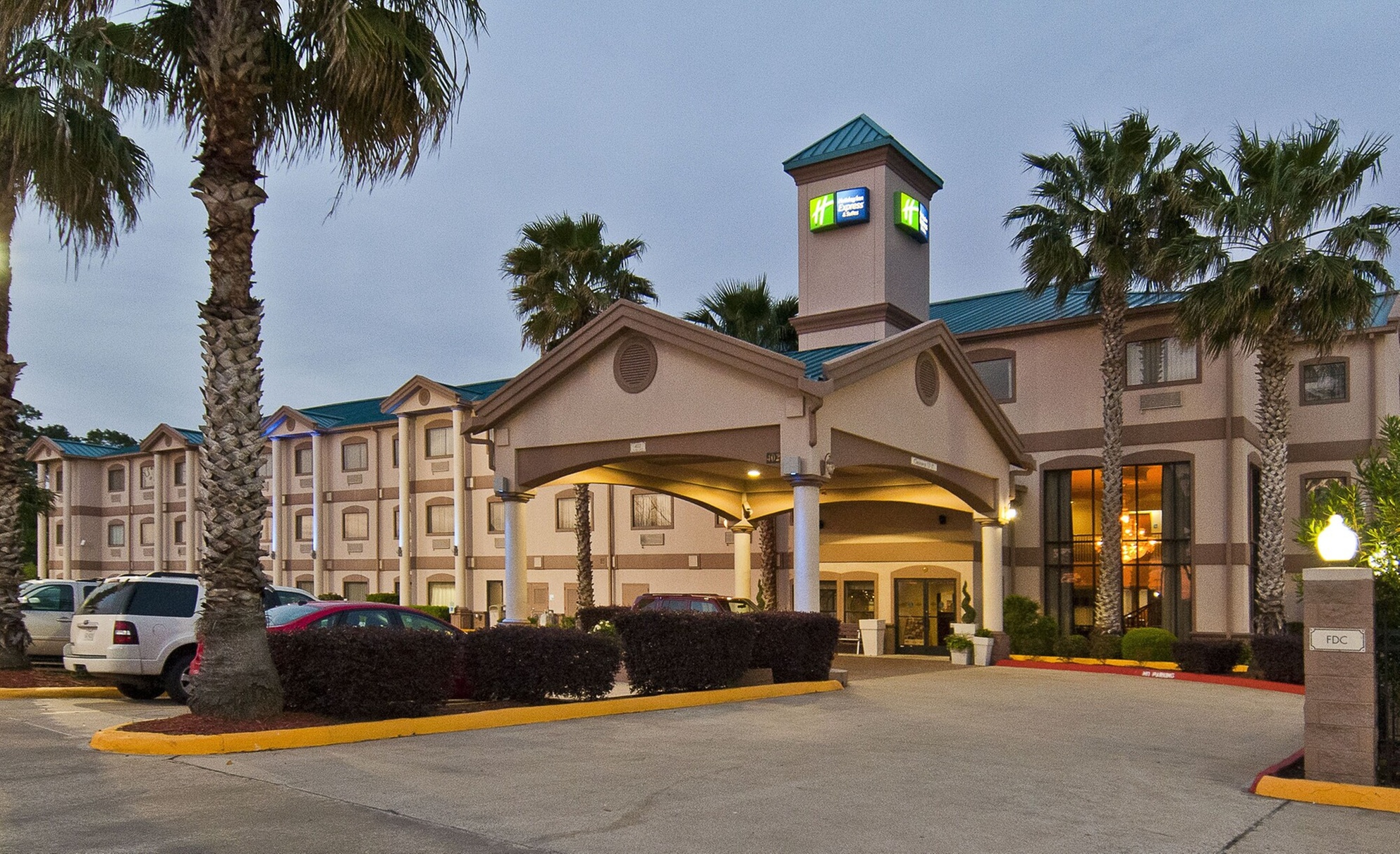 Holiday Inn Express Hotel & Suites Lake Charles by IHG