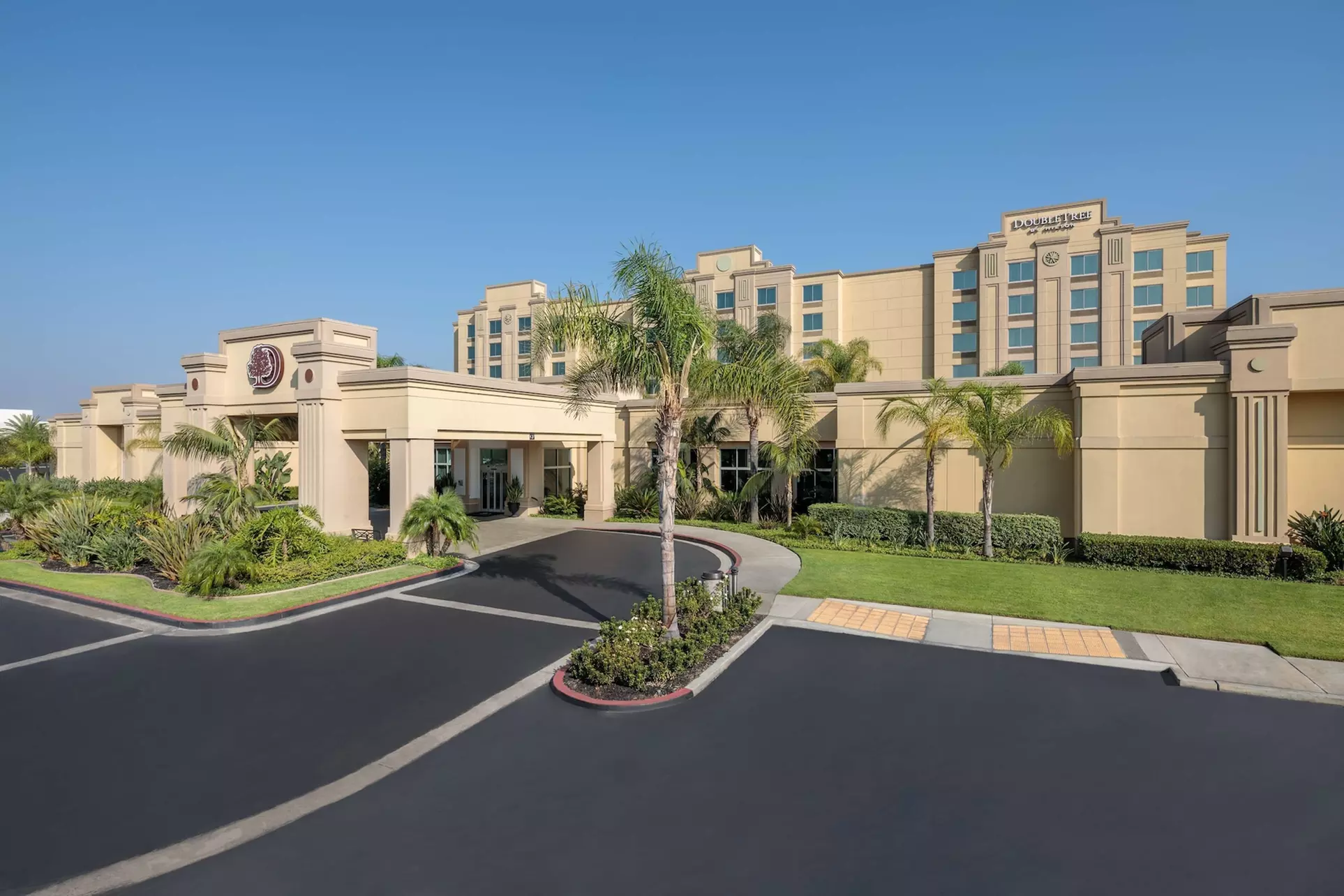 DoubleTree by Hilton Los Angeles - Commerce - Primary Image