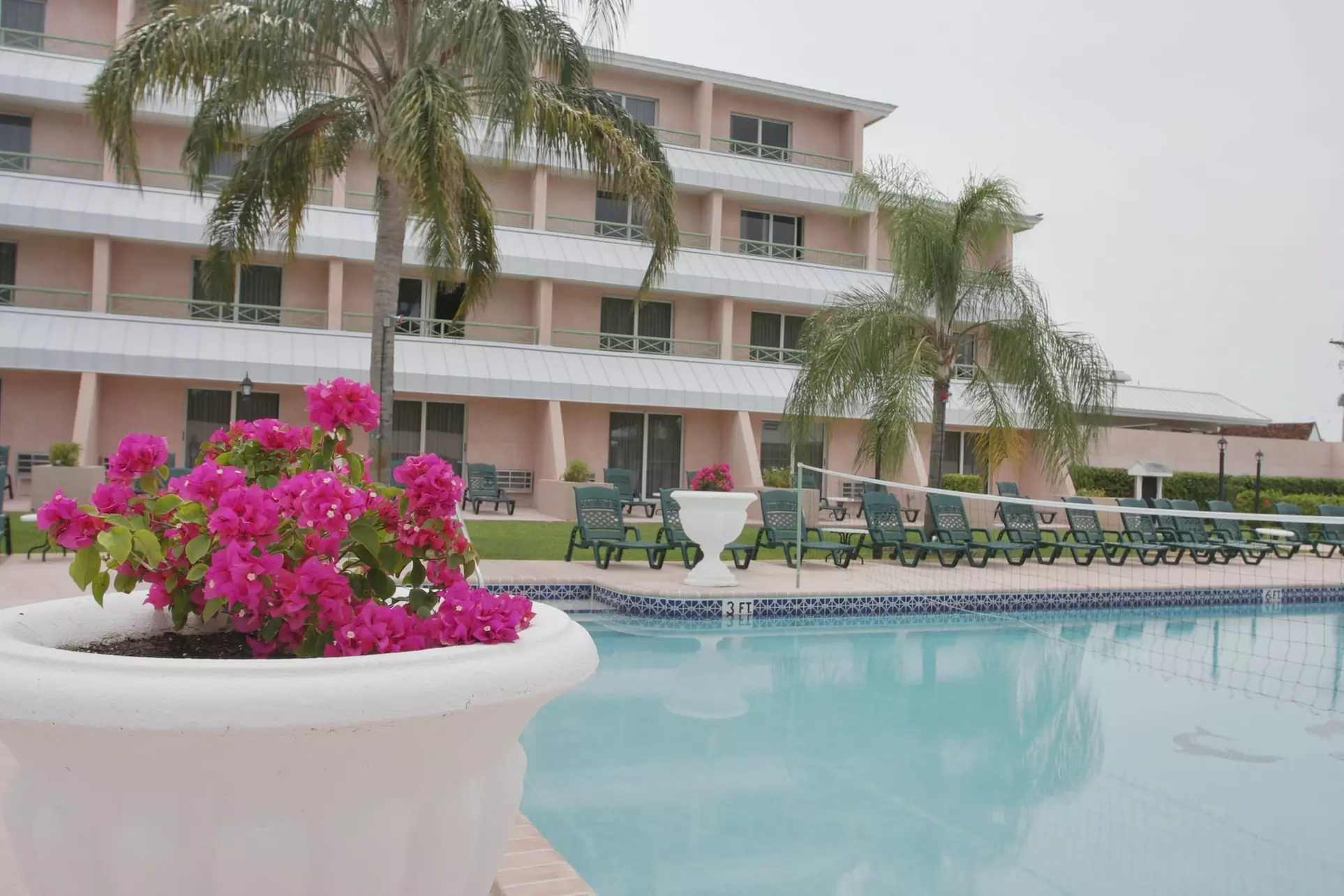 Castaways Resort and Suites - Primary Image