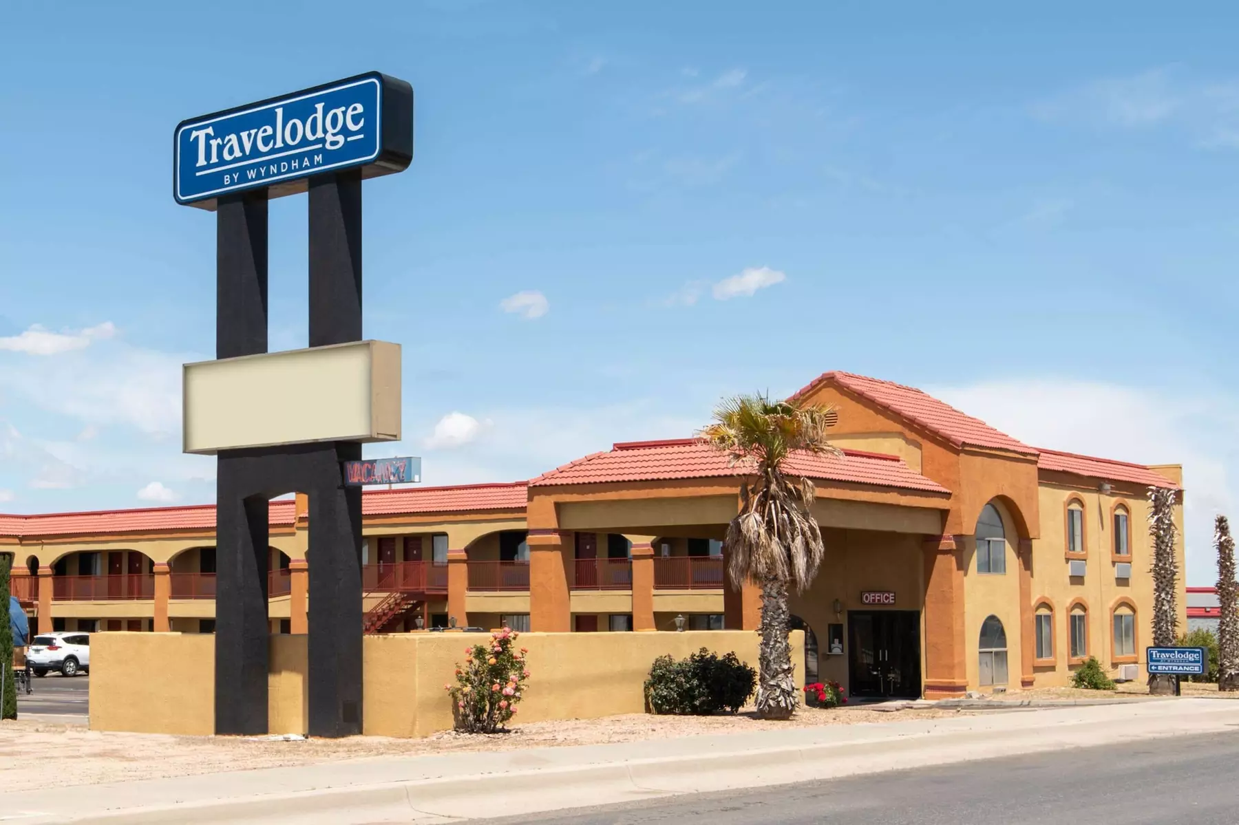 Travelodge by Wyndham Kingman - Primary Image