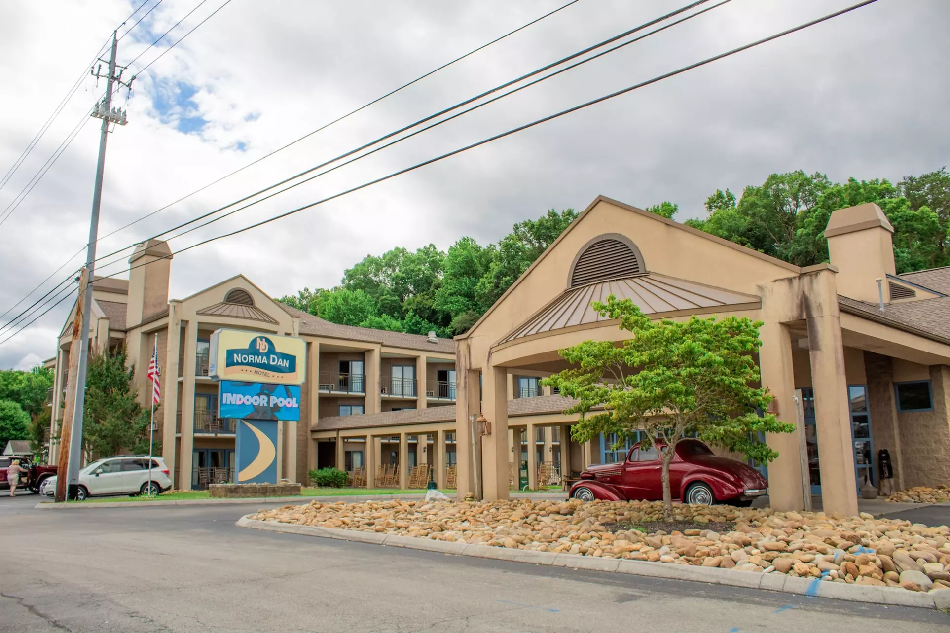 Norma Dan Motel - Near Dolly Parton's Stampede Dinner Attraction - Primary Image