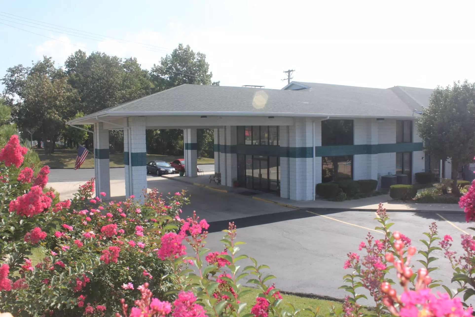 Ozark Valley Inn - Primary Image