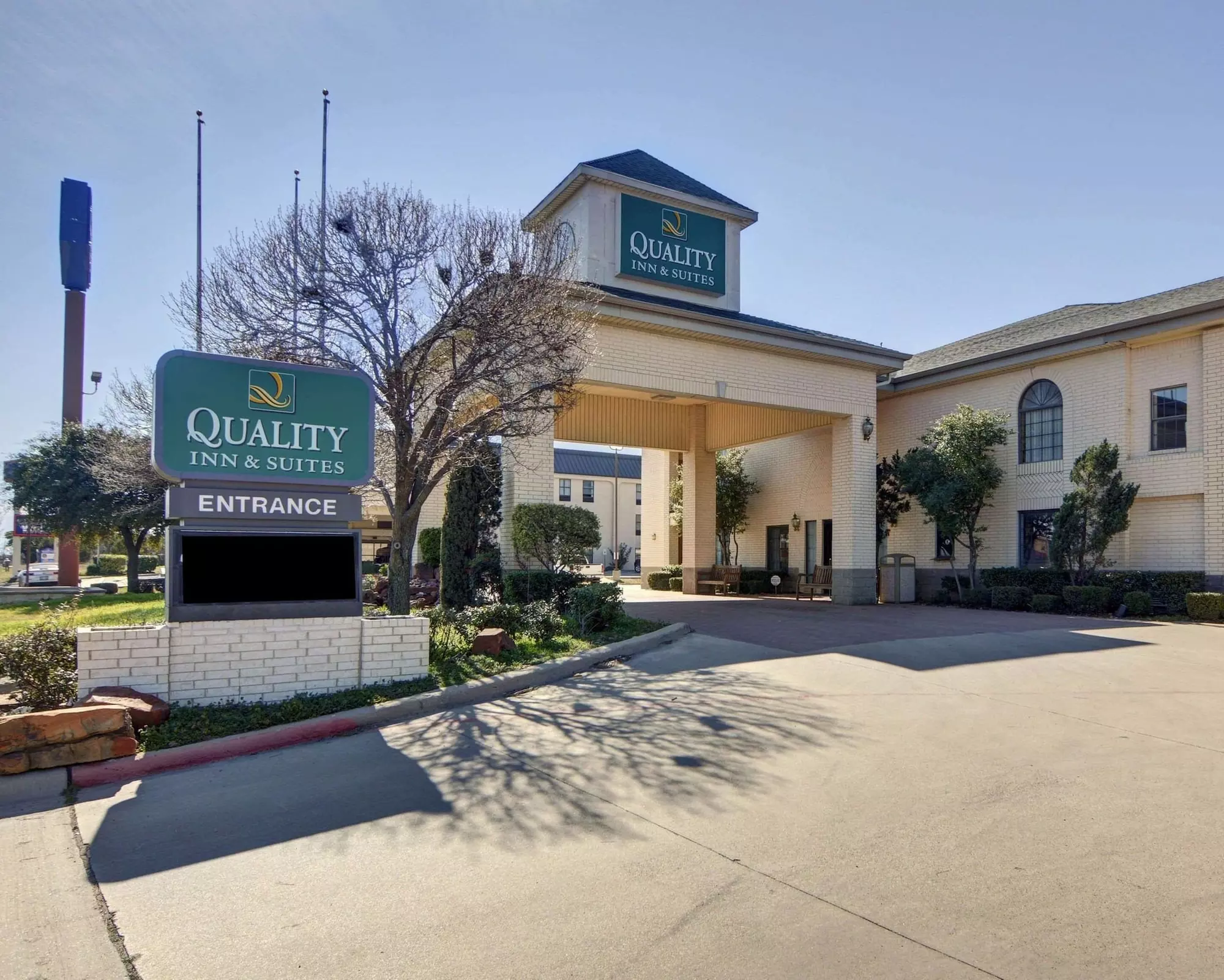Quality Inn & Suites - Primary Image