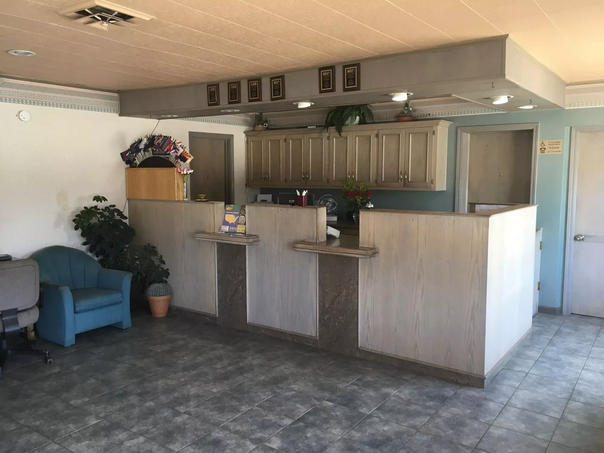 Budget Inn La Fonda Motel - Primary Image