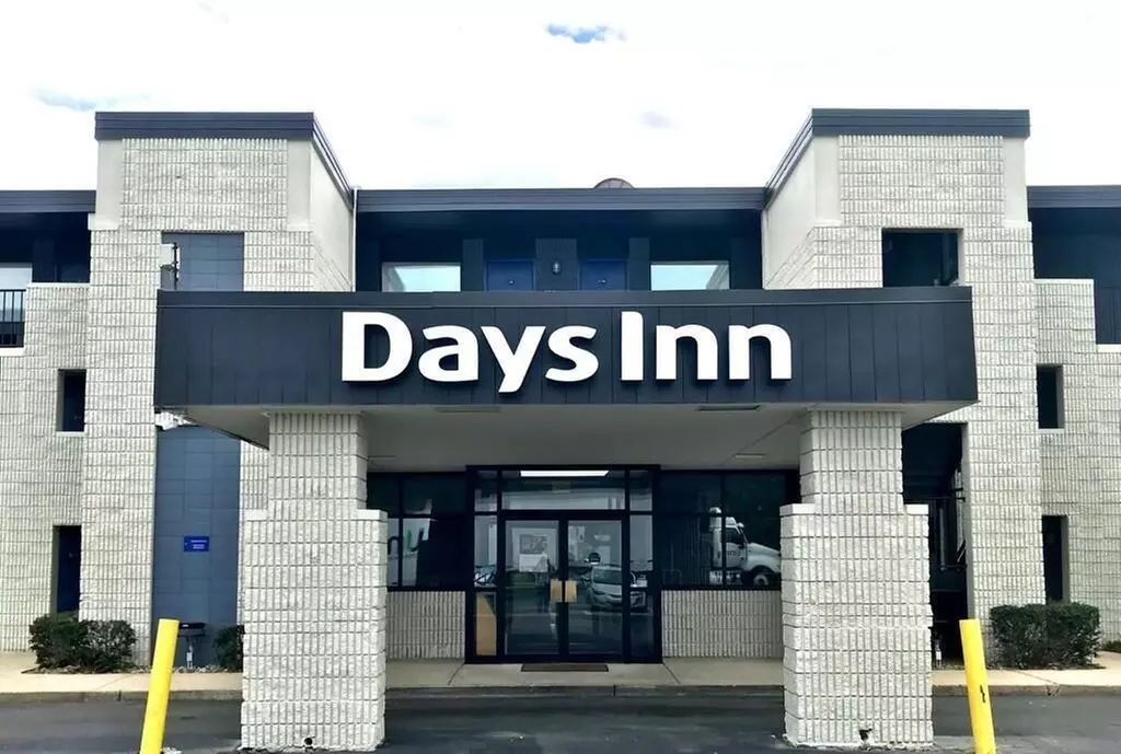 Days Inn by Wyndham Vineland - Primary Image