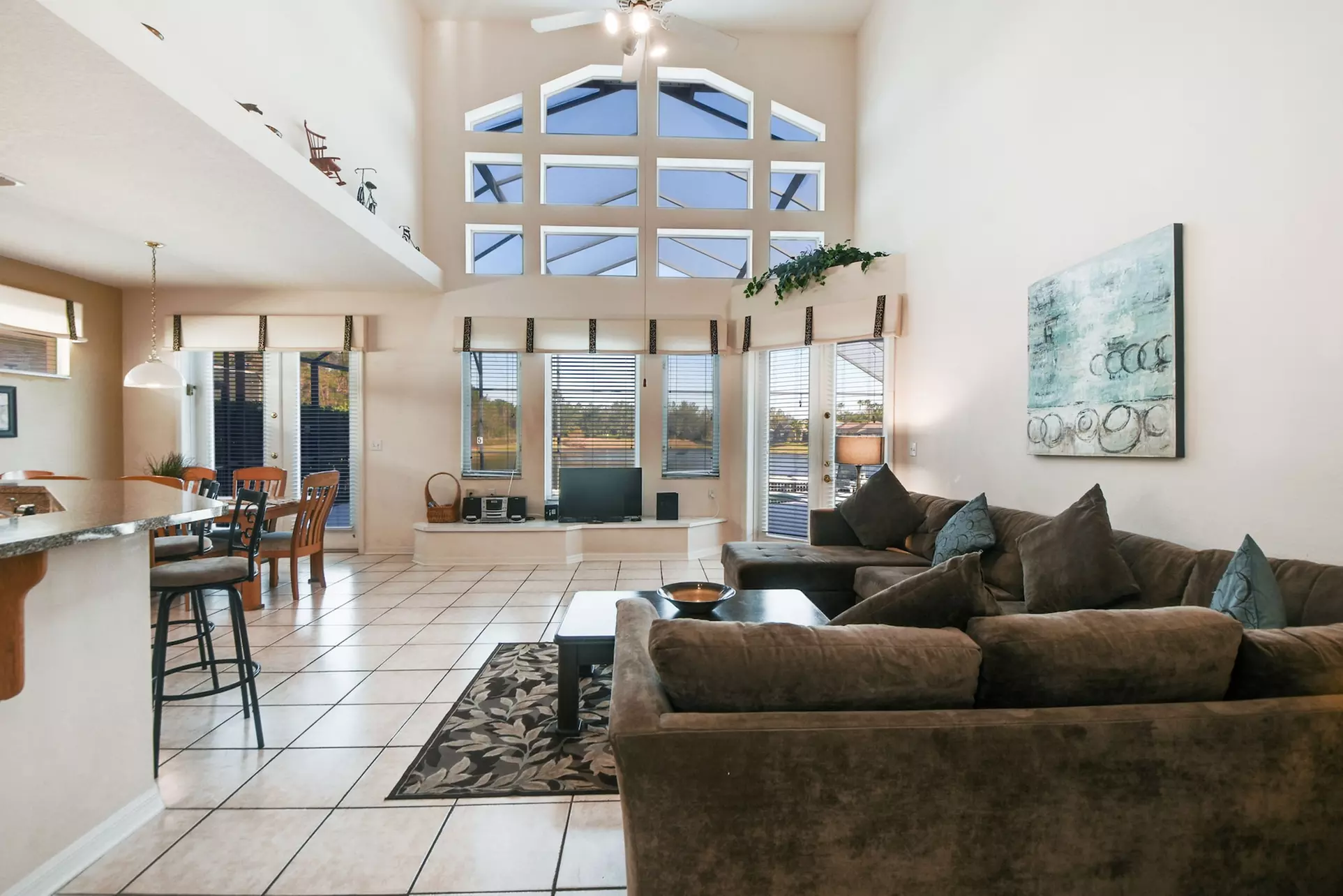 Advantage Vacation Homes - Primary Image