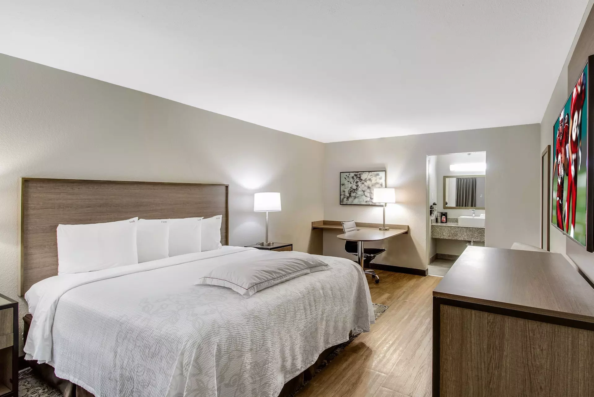 Red Roof Inn PLUS+ Dallas – Addison - Primary Image