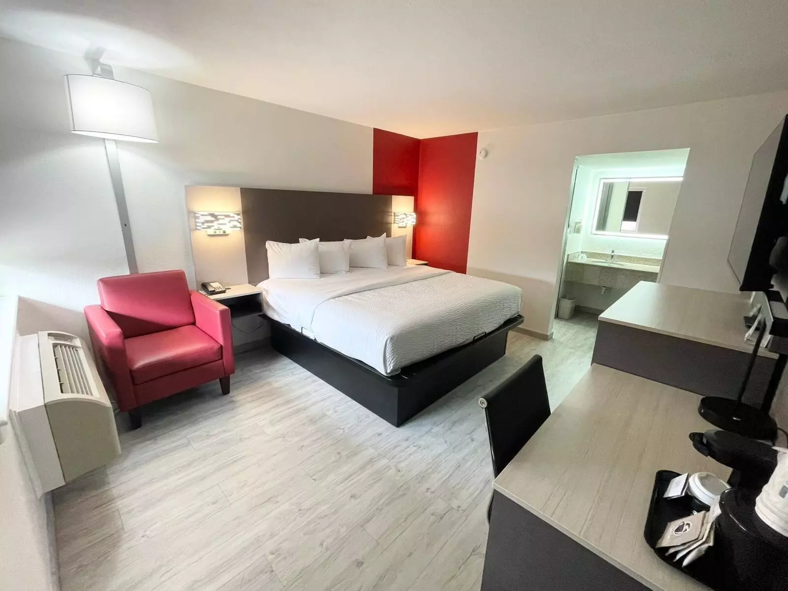 Ramada by Wyndham Tuscaloosa - Primary Image