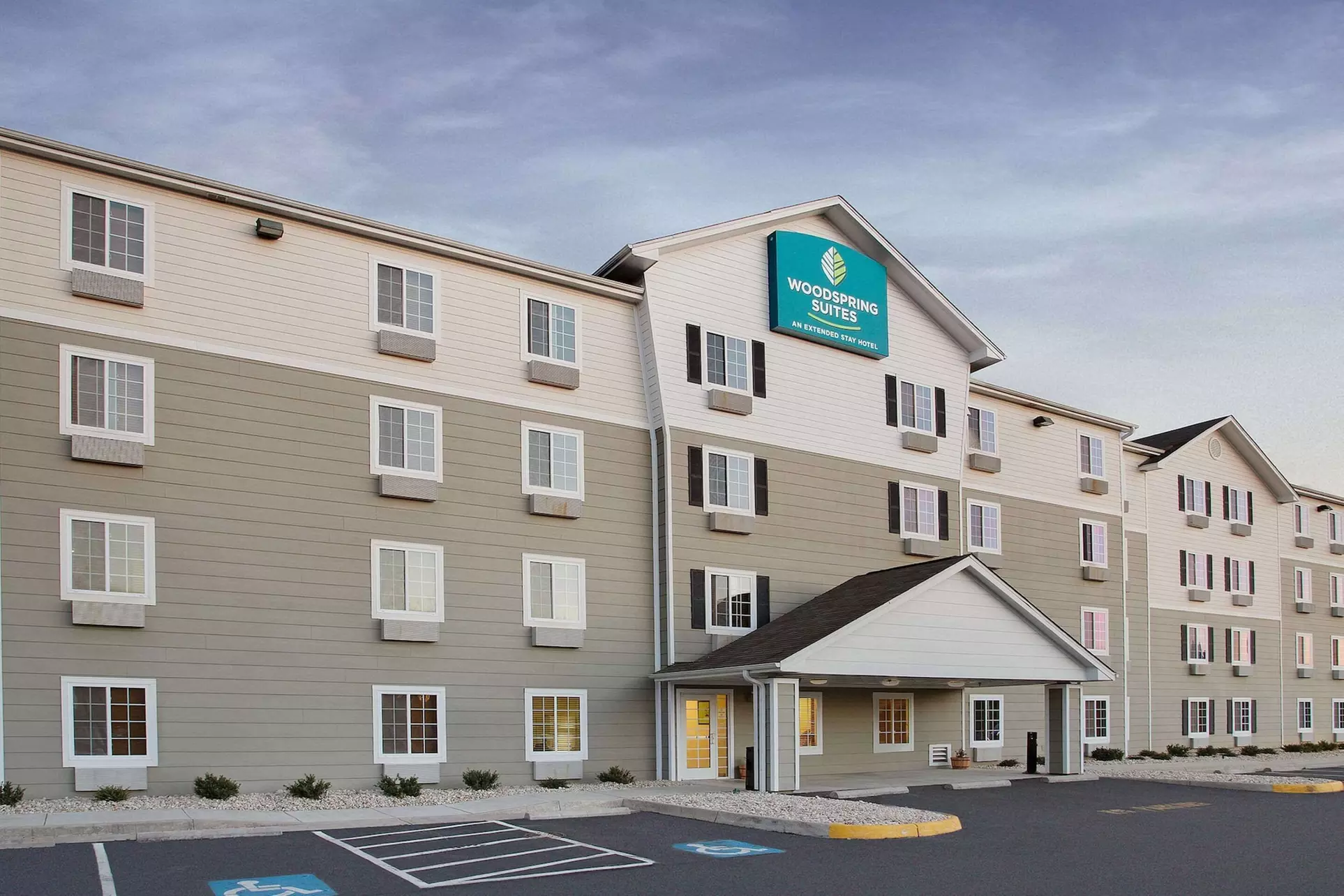 WoodSpring Suites Richmond Colonial Heights Fort Gregg-Adams - Primary Image