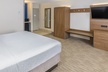 Holiday Inn Express Southington by IHG - Second Medium