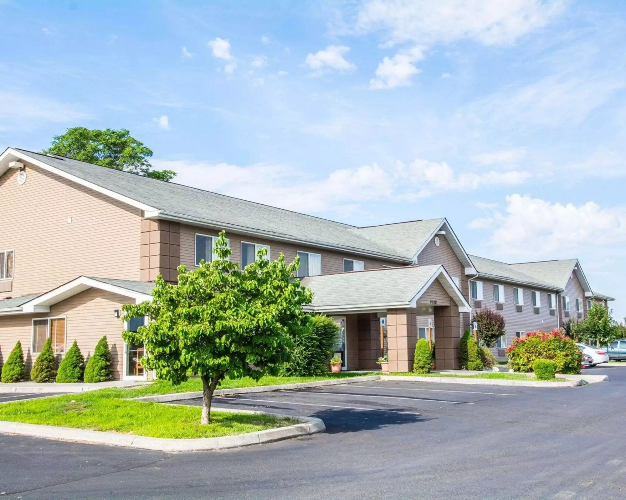 Quality Inn - Primary Image