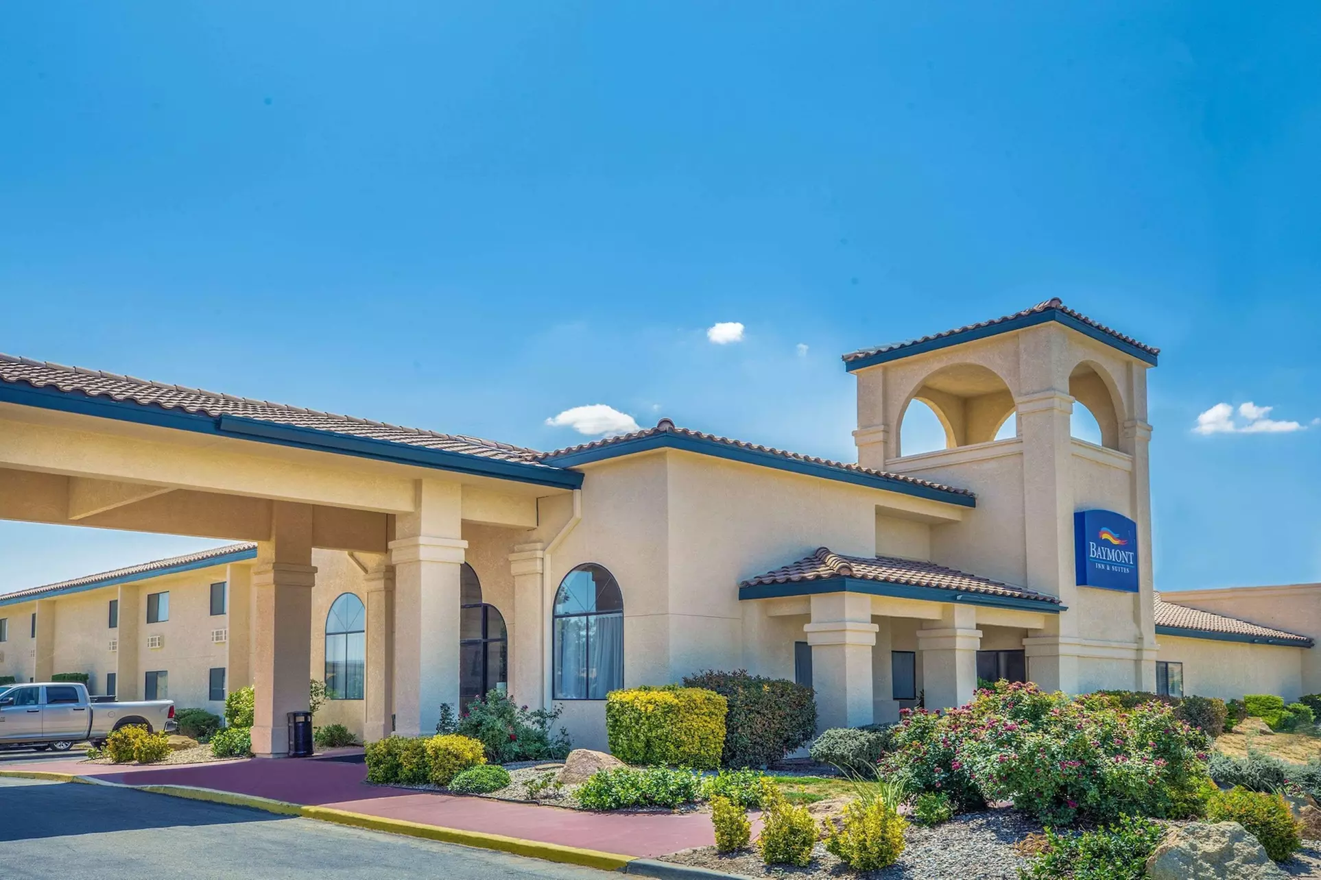 Baymont by Wyndham Tehachapi - Primary Image