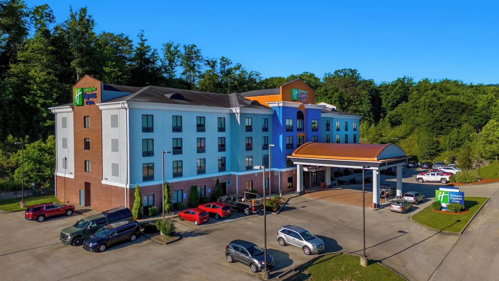 Holiday Inn Express Hotel & Suites Cross Lanes by IHG - Primary Image