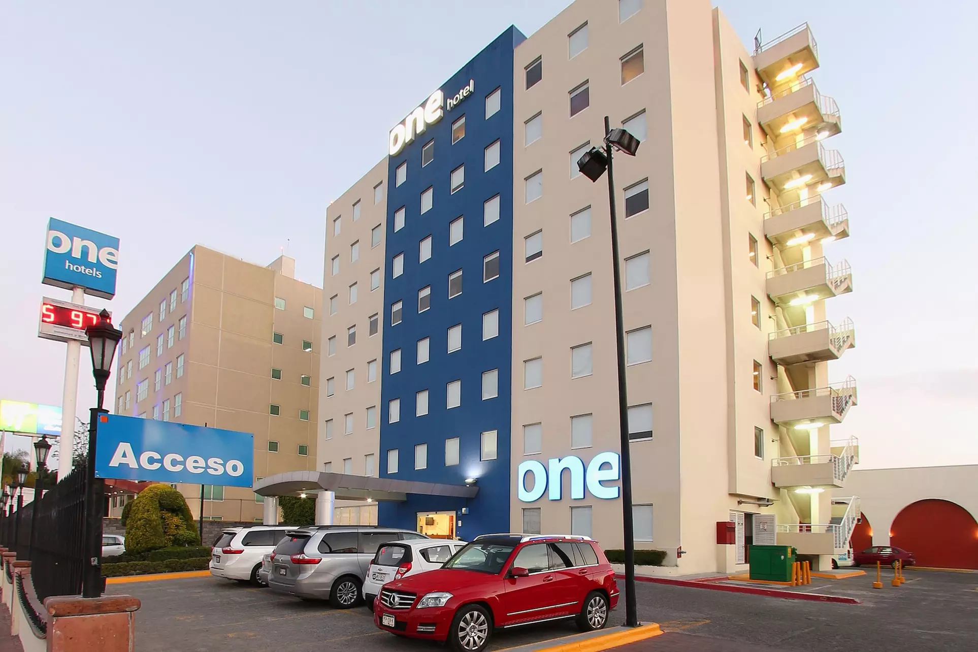 One Querétaro Plaza Galerías - Primary Image