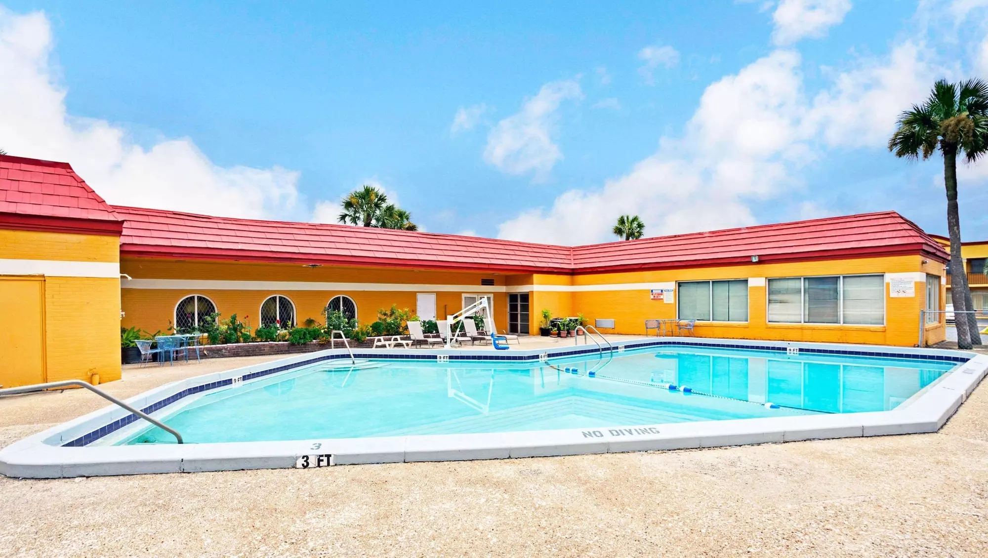 Magnuson Hotel Jacksonville Downtown - Primary Image