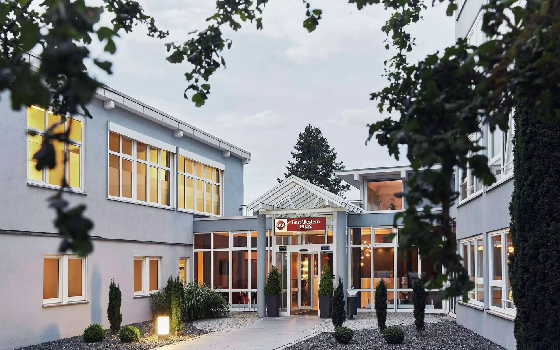 Best Western Plus Atrium Hotel - Primary Image