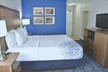 La Quinta Inn & Suites by Wyndham NE Long Beach/Cypress - Second Medium